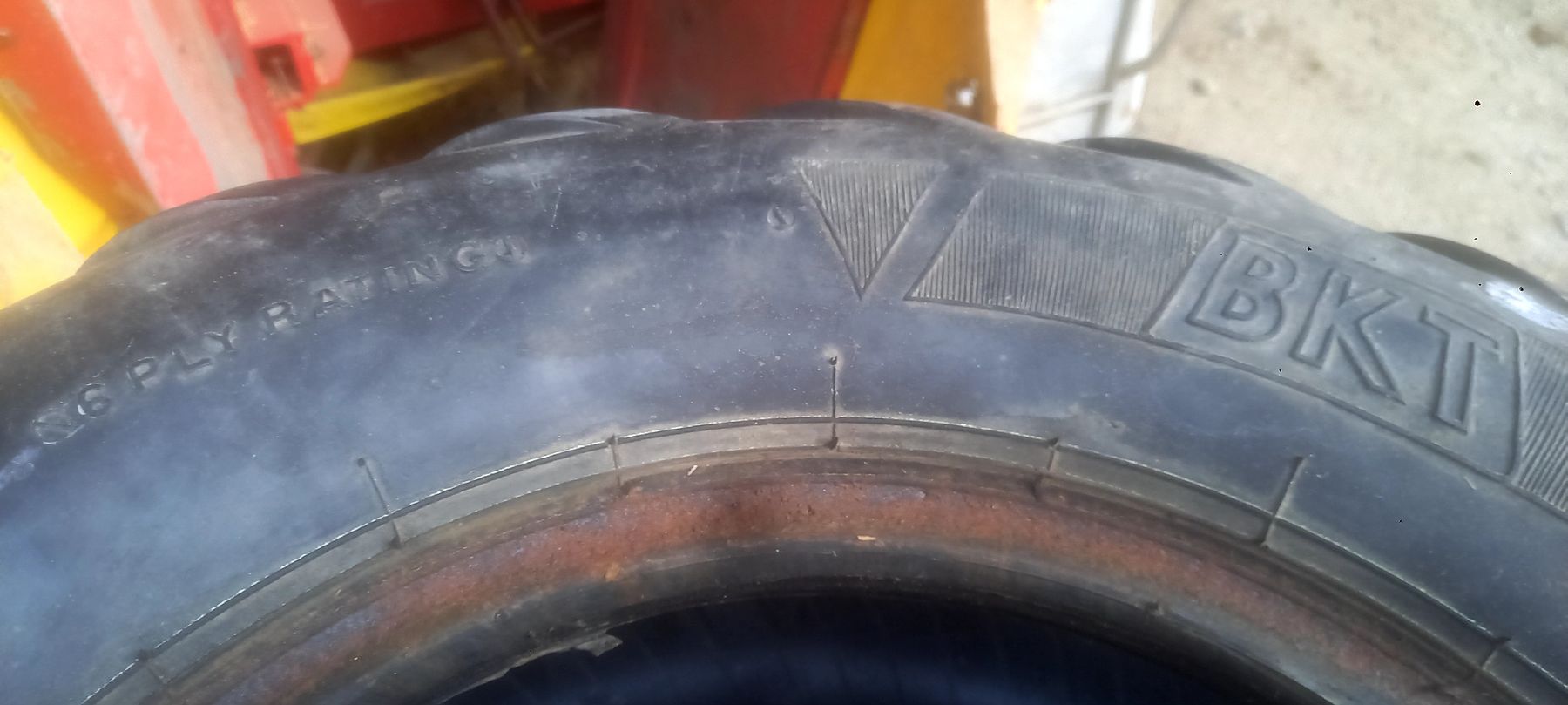 Trattori: Pneu BKT 31x15.5-15 – Usato da Eggiwil venduto da FarmallM 2