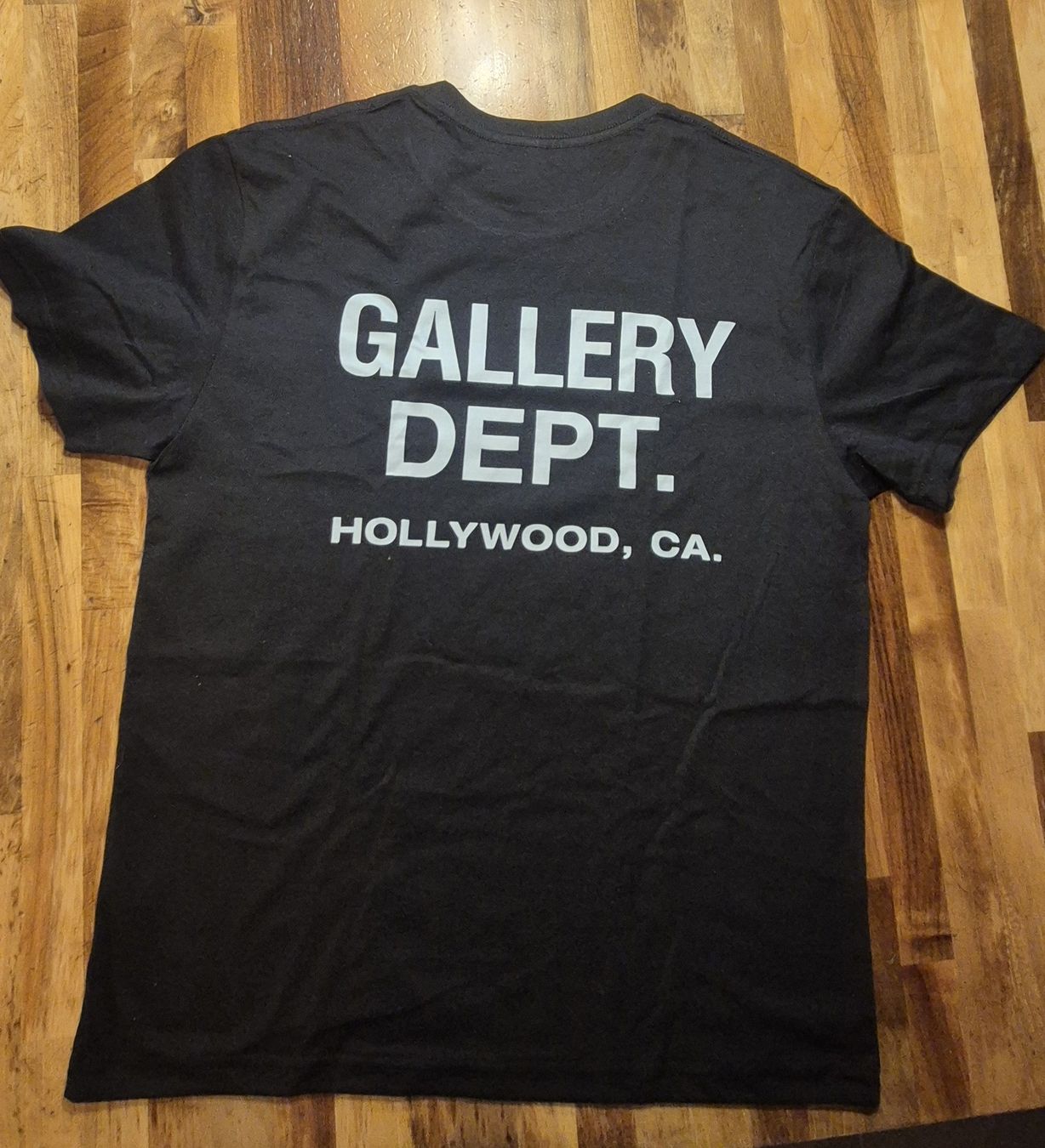 T-shirt: T Shirt – Nuovo (secondo la descrizione) da Wuppenau venduto da Suenneli10 1