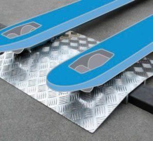 Tutti gli attrezzi: Schwellenbrücke Rollstuhlblech 70cm – Usato da Elsau venduto da mietlift 4