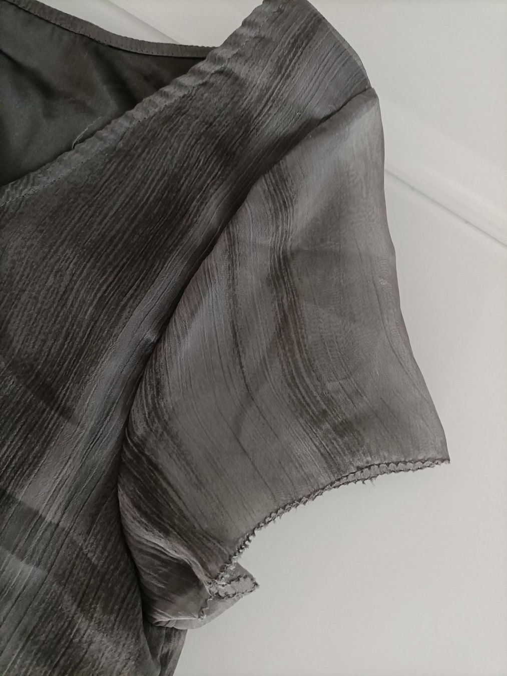 Guess Kleider: Kleid von Guess, M – Gebraucht aus Obergösgen von js9_h6hp 7