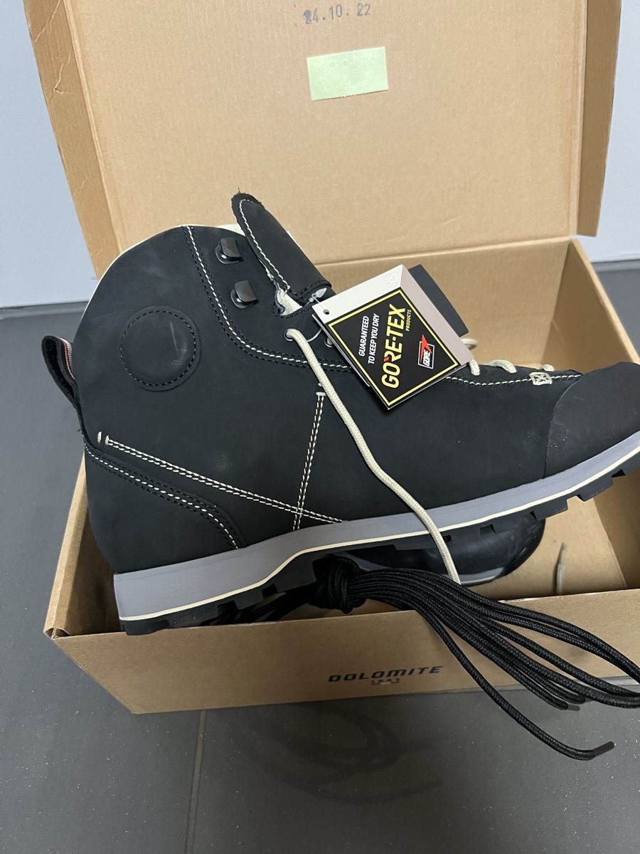 Dolomite Herrenschuhe: Dolomite Herrenschuhe Gr: 44 1/2 – Neu und originalverpackt aus Holziken von 181281 7
