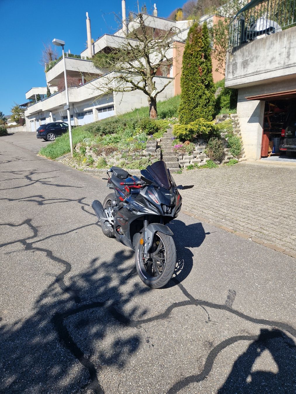 Yamaha Strada: Yamaha R125 Model Jahr 2024 – Usato da Remigen venduto da 07watch_collector 1