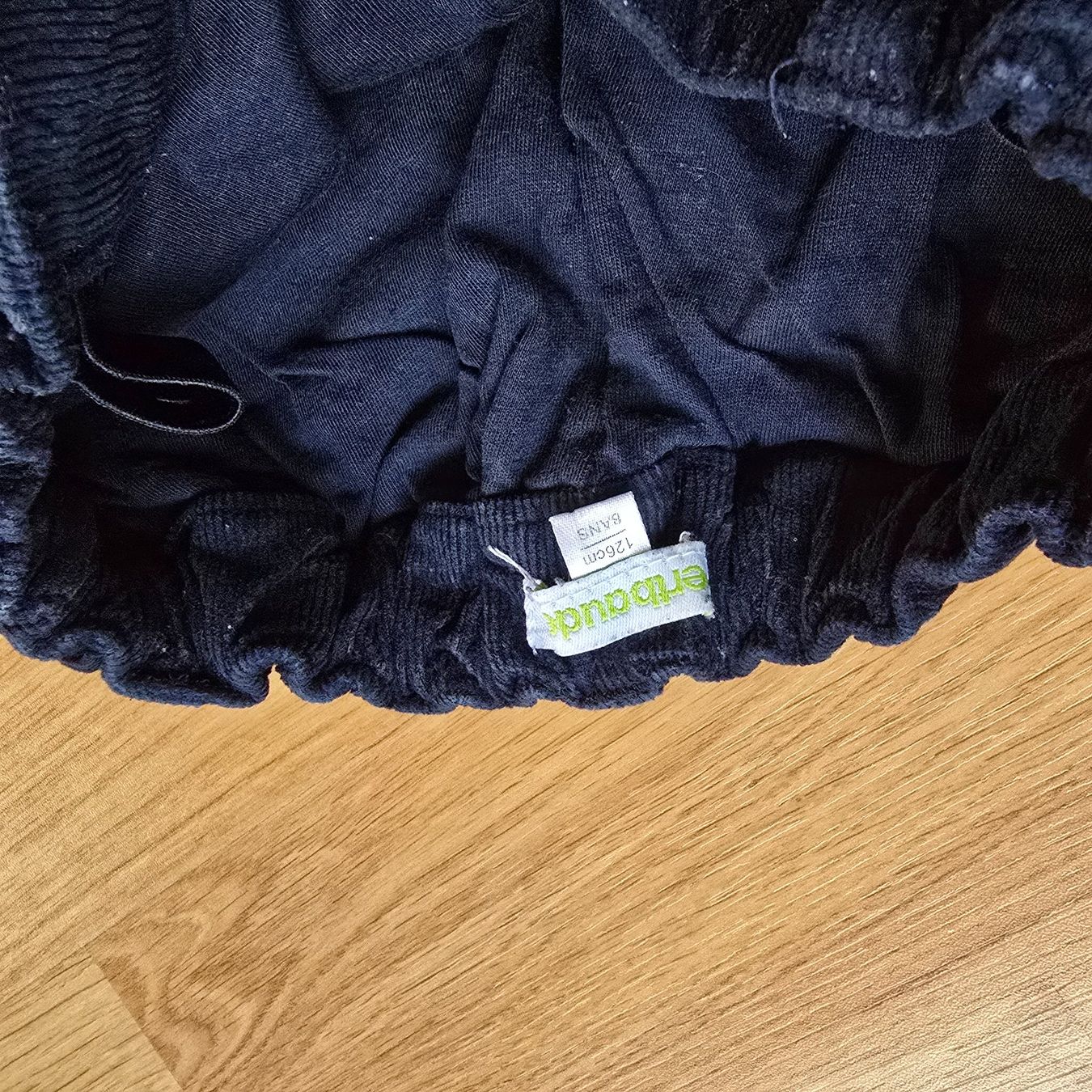 Pantaloni: Gefütterte Cordhose Grösse 126 - 128 – Usato da Büttikon AG venduto da Amineah 2