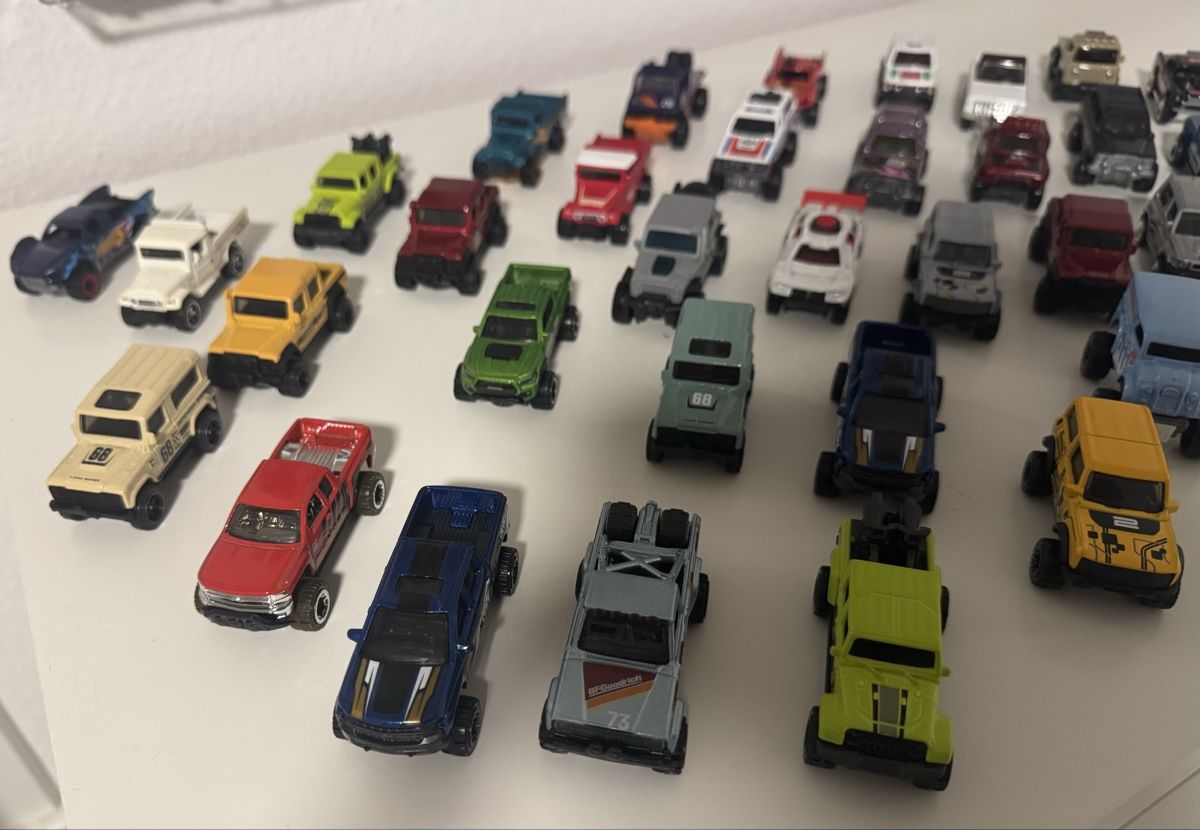 Hot Wheels Modellautos: Hotwheels 35 Modellautos – Neu (gemäss Beschreibung) aus Liebefeld von Tatts81 2