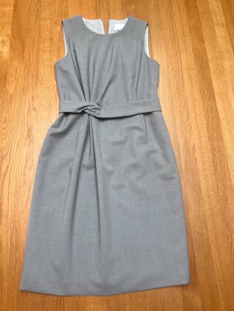 HUGO BOSS graues Kleid, Top Zustand