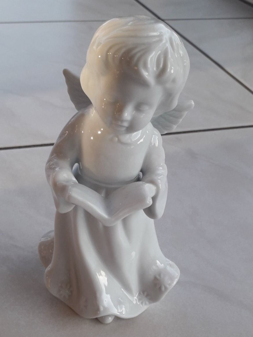 Statuette: Feustel Porzellan Engel – Nuovo e nell'imballaggio originale da Winistorf venduto da acreativ 1