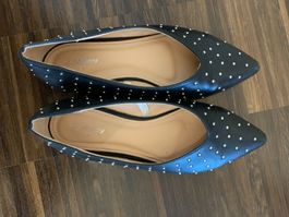 NEW shoes with details