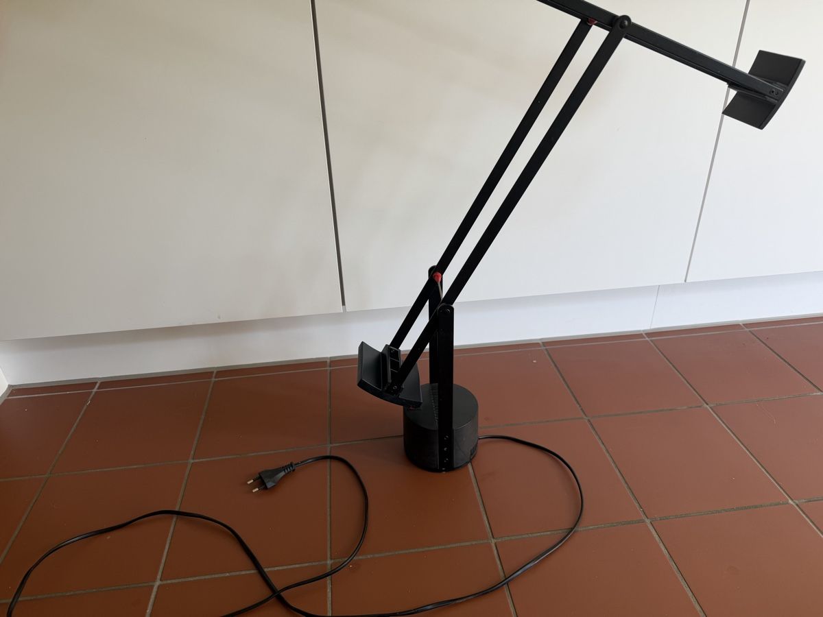 Artemide Lampade: Artemide Tizio Lampe – Usato da Zürich venduto da sne.swiss 1