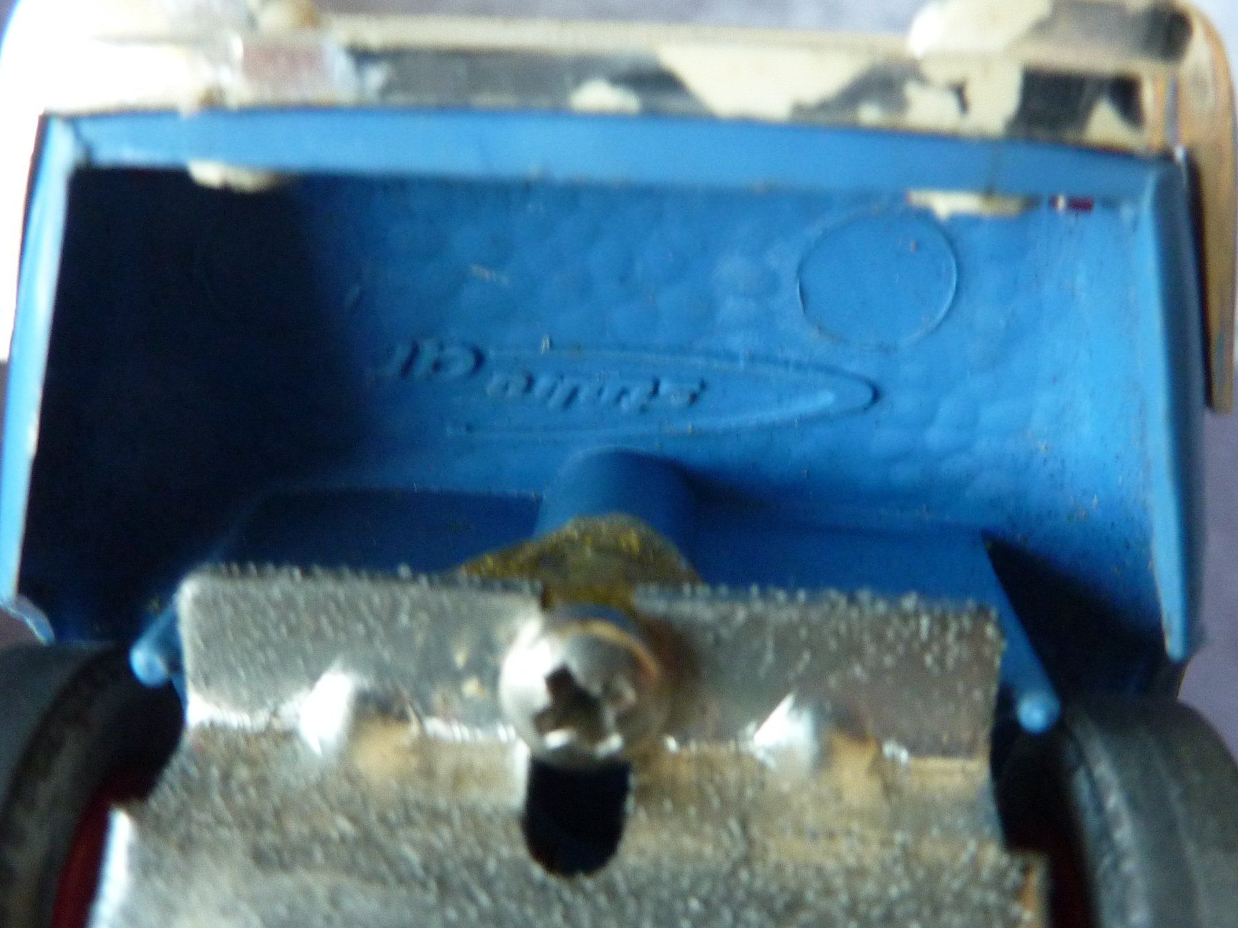 Piste: Ferrari 365 GT 2+2 Stabocar 1:32 – Difettoso da Dürrenäsch venduto da modellautos4you 7