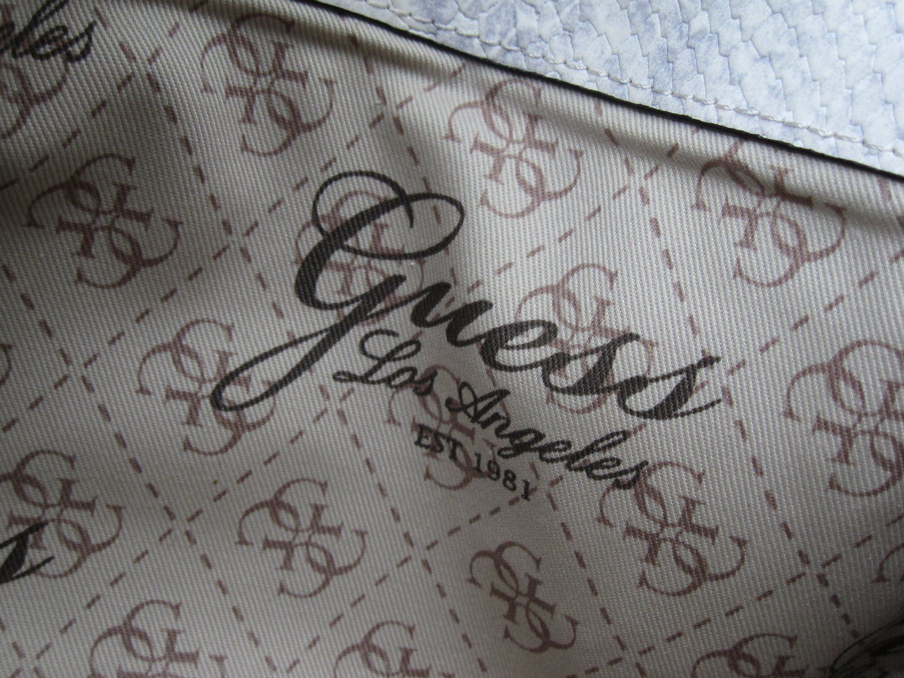 Borse da donna: Guess Candy Clutch - Schlangenlederoptik – Usato da Arbon venduto da lucullus61 3