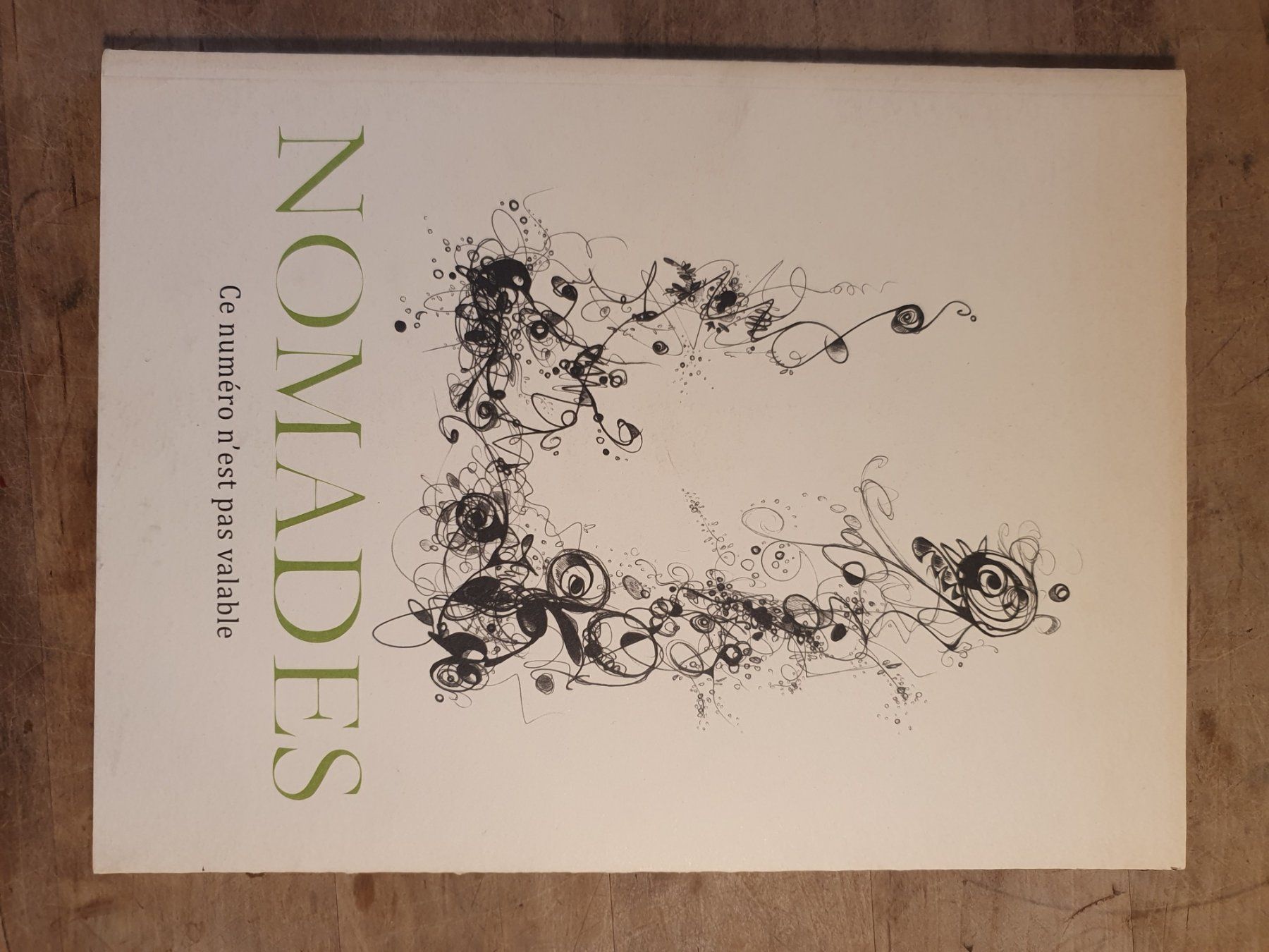 Libri: Nomades - Mai 2009 – Usato da Zürich venduto da loosebone