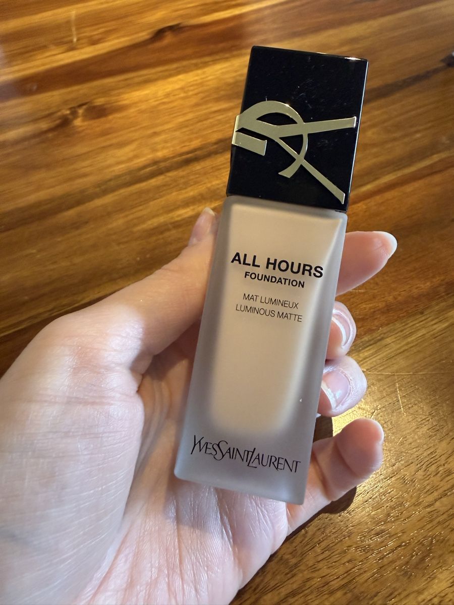Make-up: YSL All Hours Foundation LC5  – Nuovo e nell'imballaggio originale da Luzern venduto da Itsclaire 5