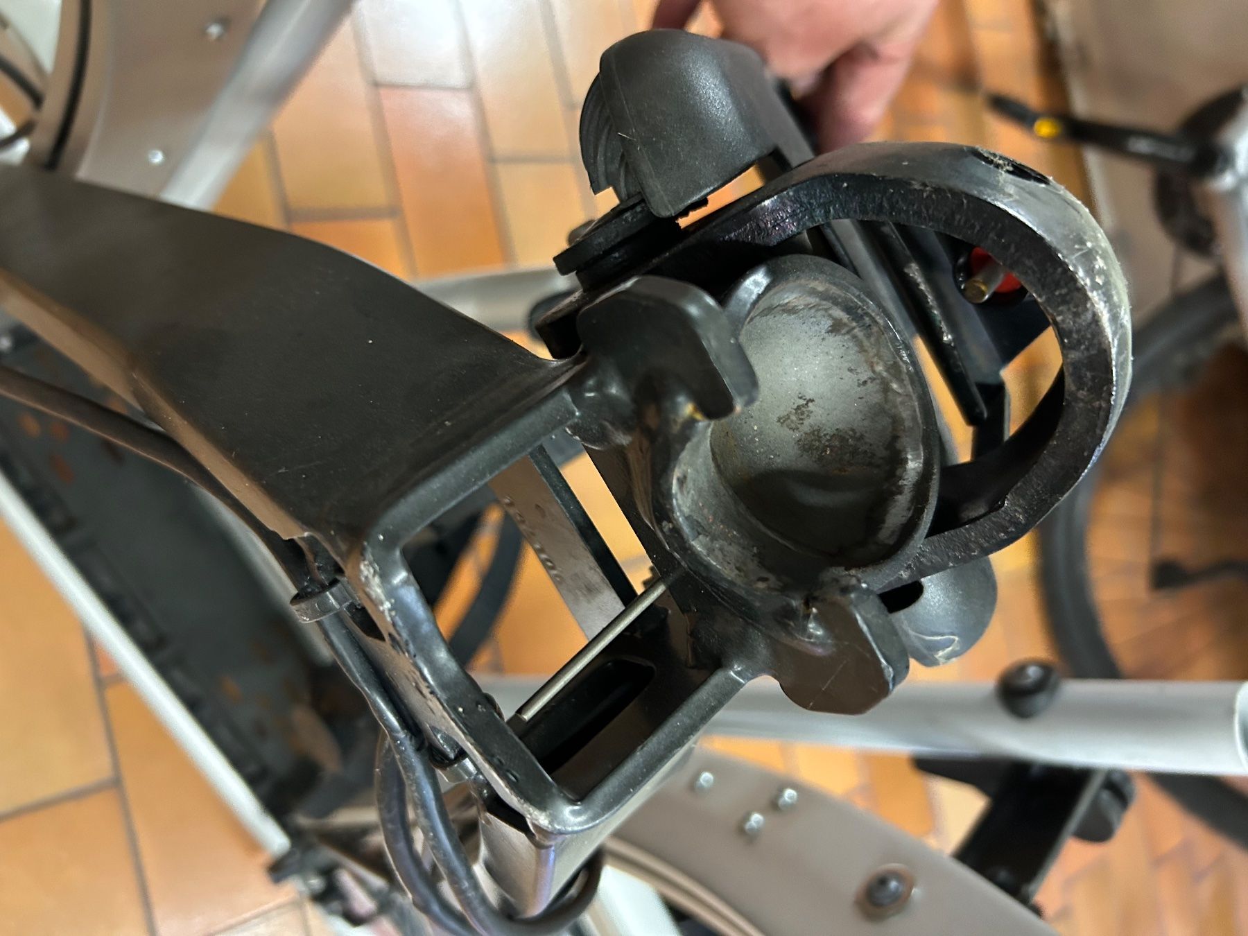 Pezzi di ricambio: Porte vélo pour attelage – Usato da Montagny la Ville venduto da pidoura 4