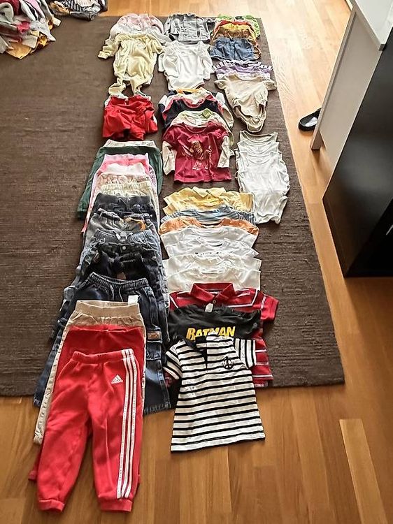 Ensembles coordonnés: Kinderkleider Grösse 80 – D'occasion à Duggingen par pingu76