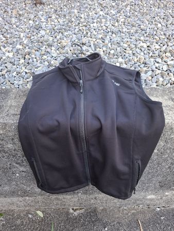 Weste schwarz Grösse XL guter Zustand