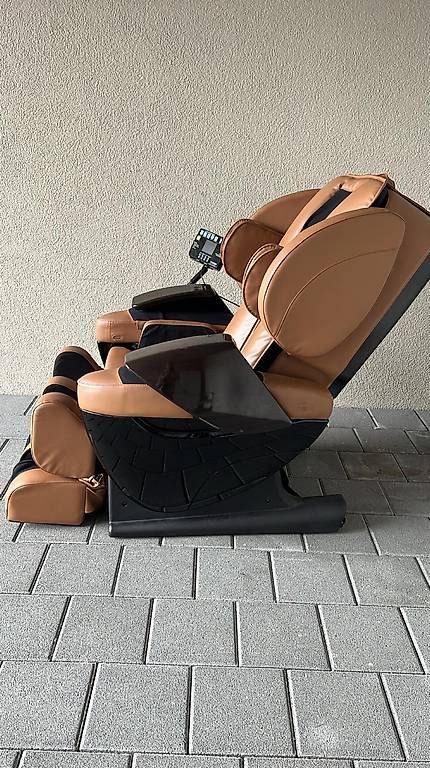 Sessel: Massage Sessel – Gebraucht aus Walchwil von ang_f8qg 1