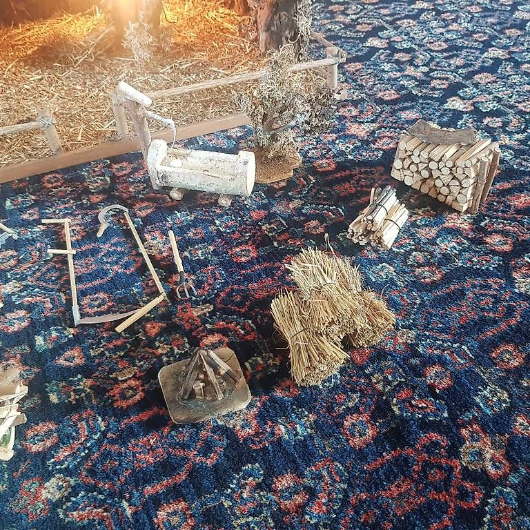 Tutte le decorazioni: Weihnachtskrippe , Krippe , Holzkrippe – Usato da Uetikon am See venduto da kil_zky5 1