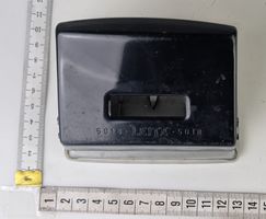 LEITZ Bürolochmaschine 5018, Top, Schwarz, Metall