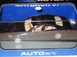 Maybach 57 SWB schwarz * AUTOart 1:43