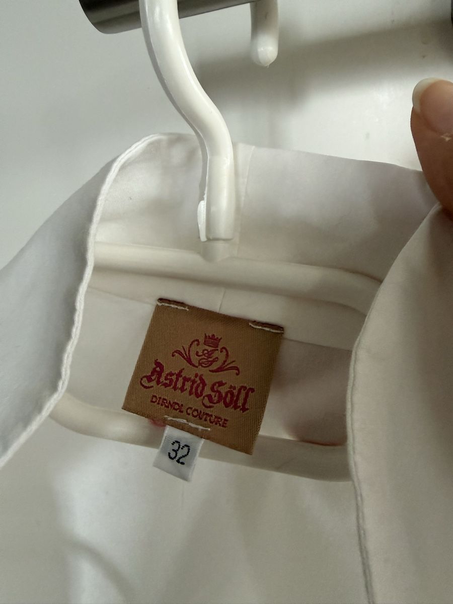 Vestiti: Dirndl Trachtmacher grau Seide Gr. 34 – Usato da Zürich venduto da janni_jj12 9