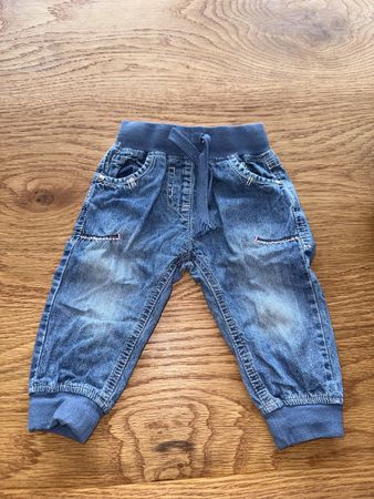 Gr 74 Jeans mit verstellbaren Bund