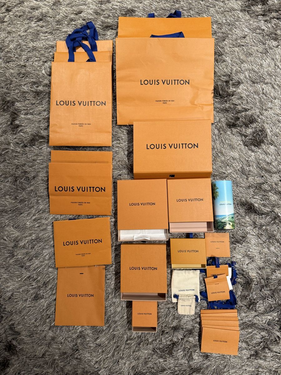 Louis Vuitton Sacs: Louis Vuitton Verpackungen – D'occasion à Jona par swissness62 1