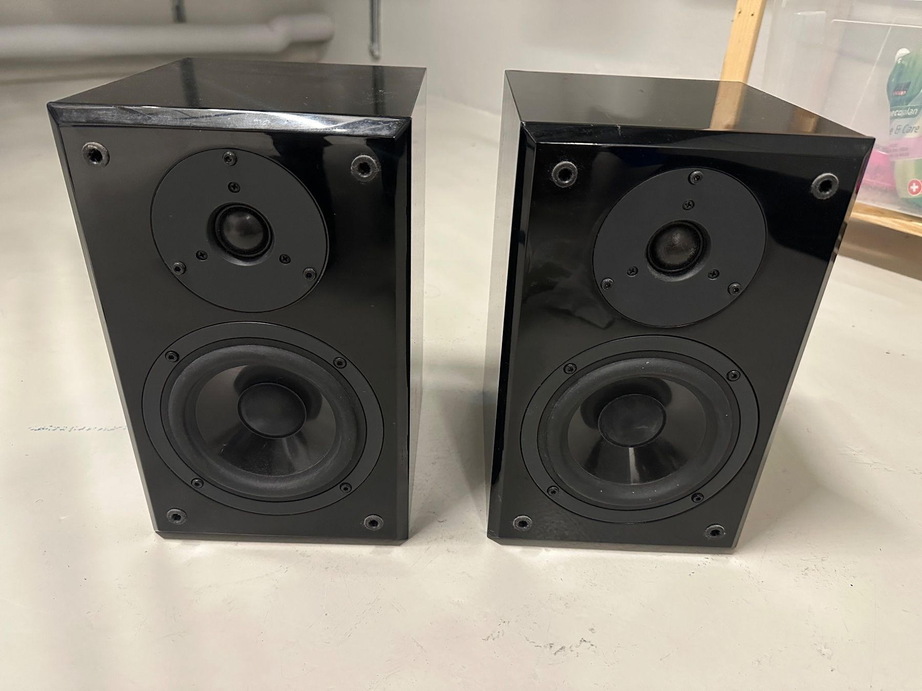 Yamaha Casse acustiche: Speaker Yamaha NX-E400 (2 Stück) – Usato da Bern venduto da andreas.ba