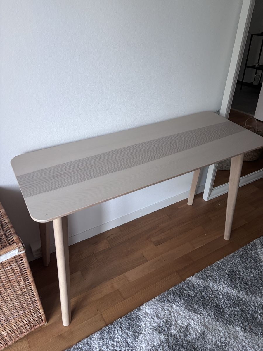 Ikea Tische: Holztisch wie neu – Neu (gemäss Beschreibung) aus Solothurn von c.holliger