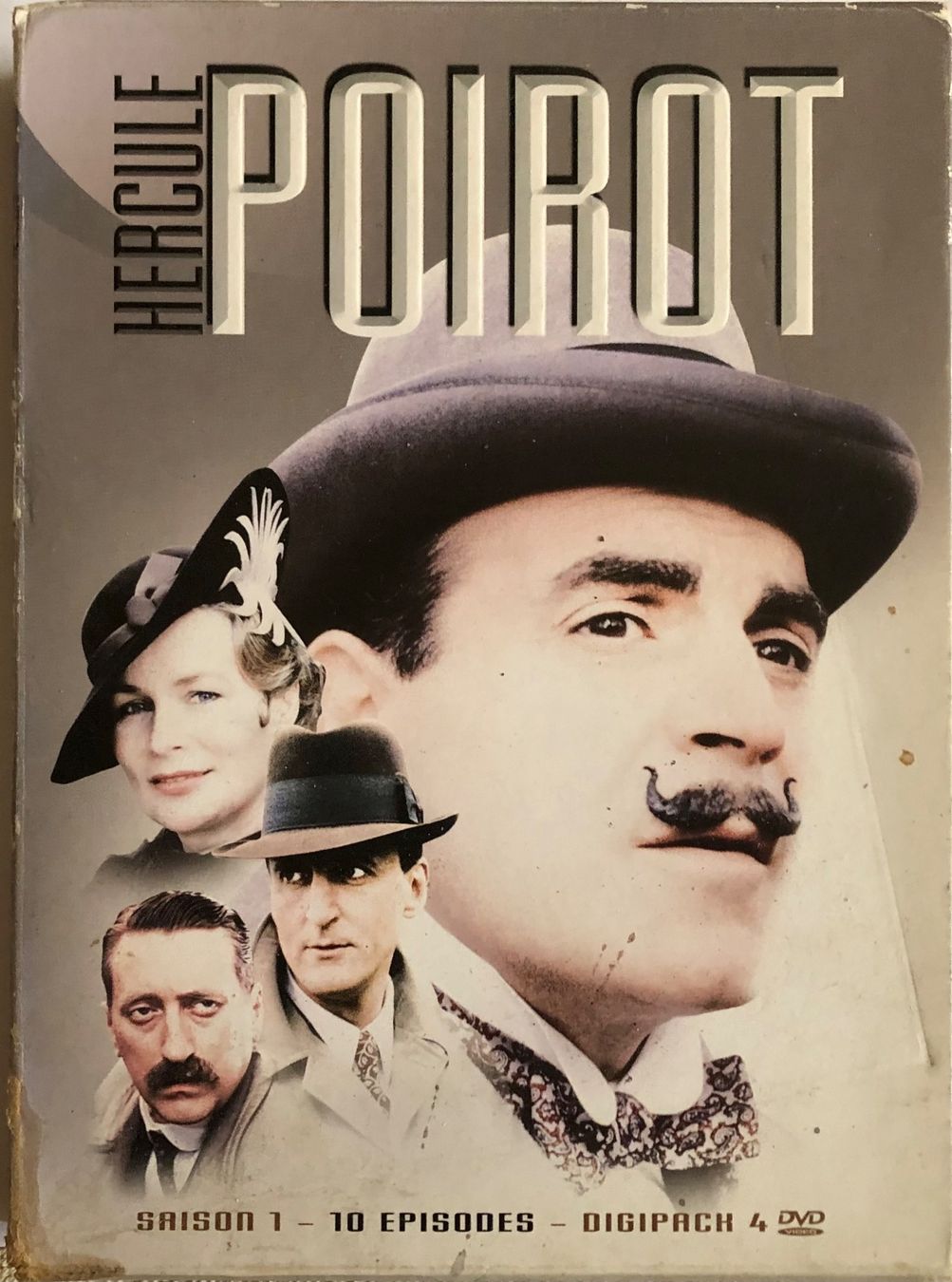 Tutti i DVDs: HERCULE POIROT (SAISON 1) – Usato da Poliez-Pittet venduto da Newtown-Records