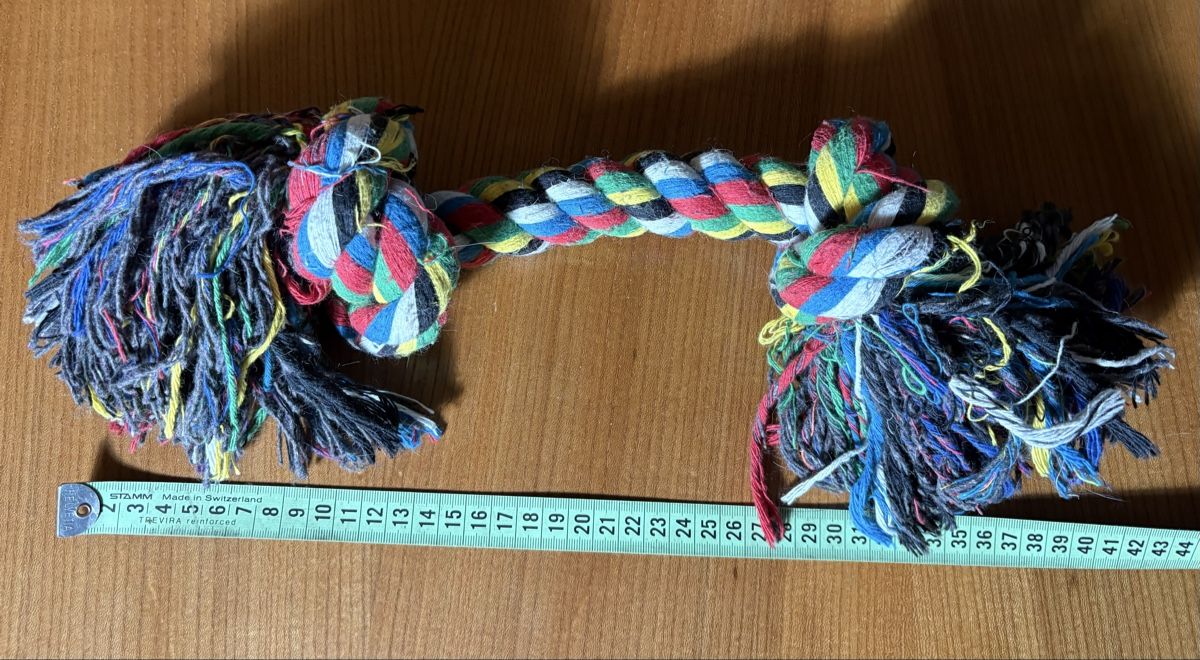 Giocattoli: Grosser Hunde-Zerrknoten, robust & farbenfroh – Usato da Thürnen venduto da Lilie37 1