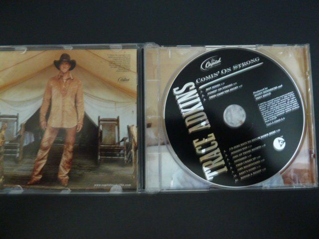 CD: Trace Adkins - Comin' on strong – Usato da Au ZH venduto da sikoku 1