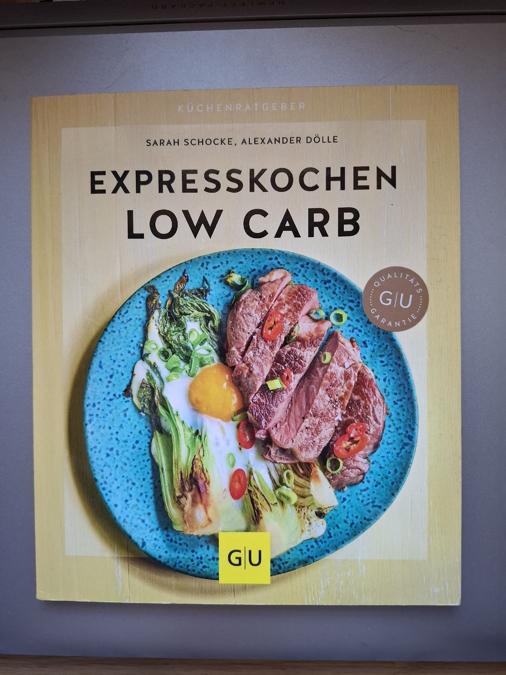 Libri: Kochbuch: Expresskochen Low Carb - Stressfrei durch den Tag! – Usato da Niederstocken venduto da Cocos_nut