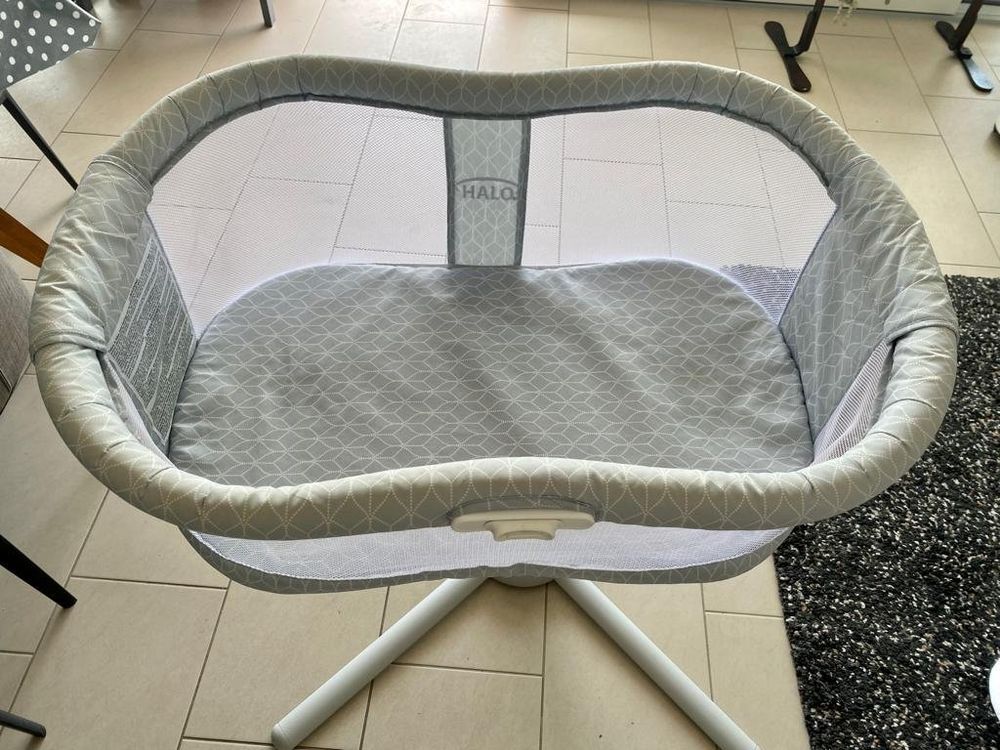 Beistellbett HALO BassiNest Bedside & Swivel Sleepers Kaufen auf Ricardo