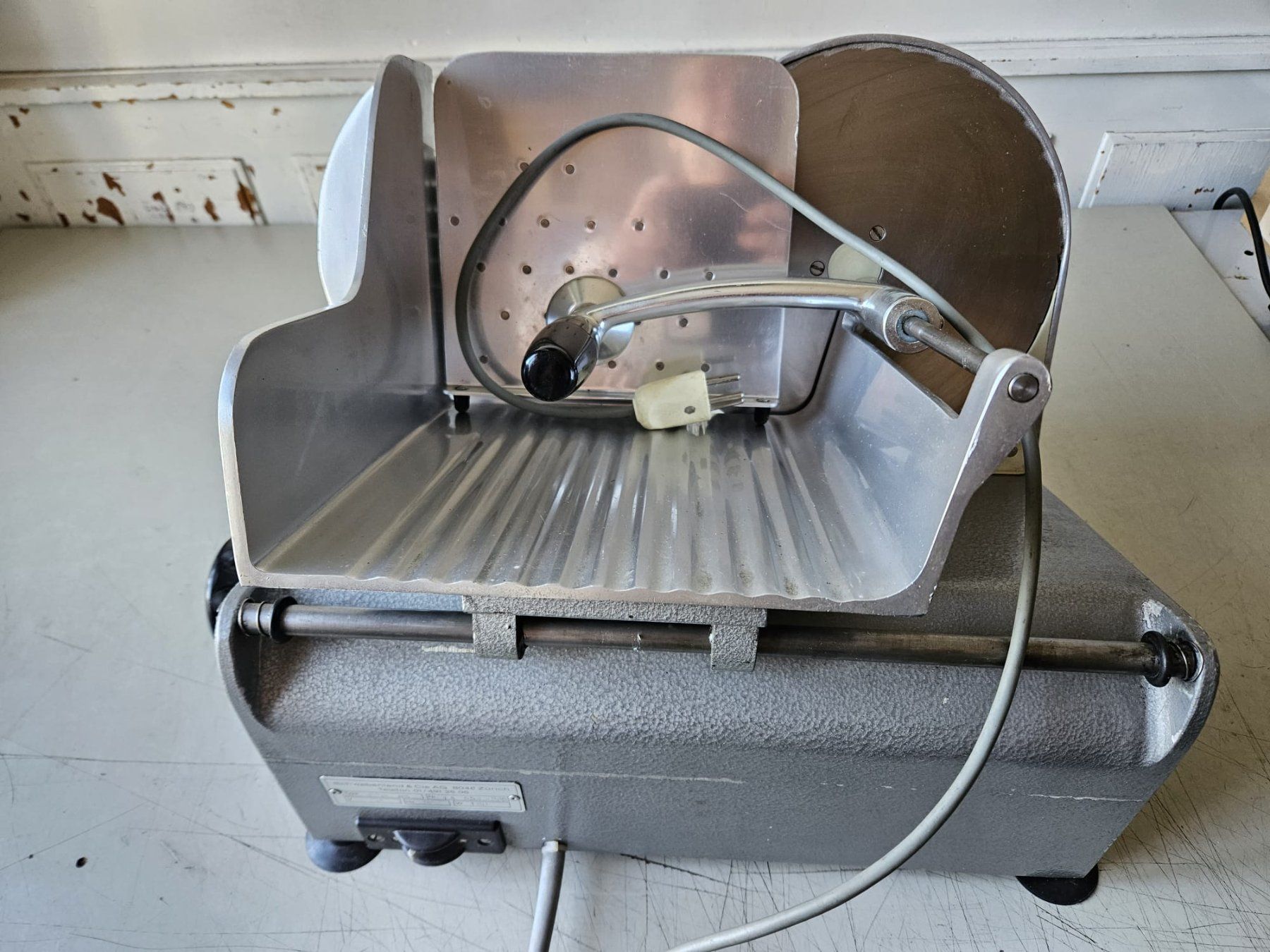 Elettrodomestici da cucina: Aufschnittmaschine – Usato da Oberburg venduto da znas