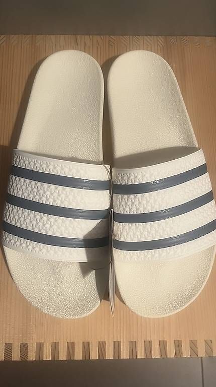 Scarpe da uomo: Adiletten – Nuovo e nell'imballaggio originale da Zürich venduto da SUPERNERD