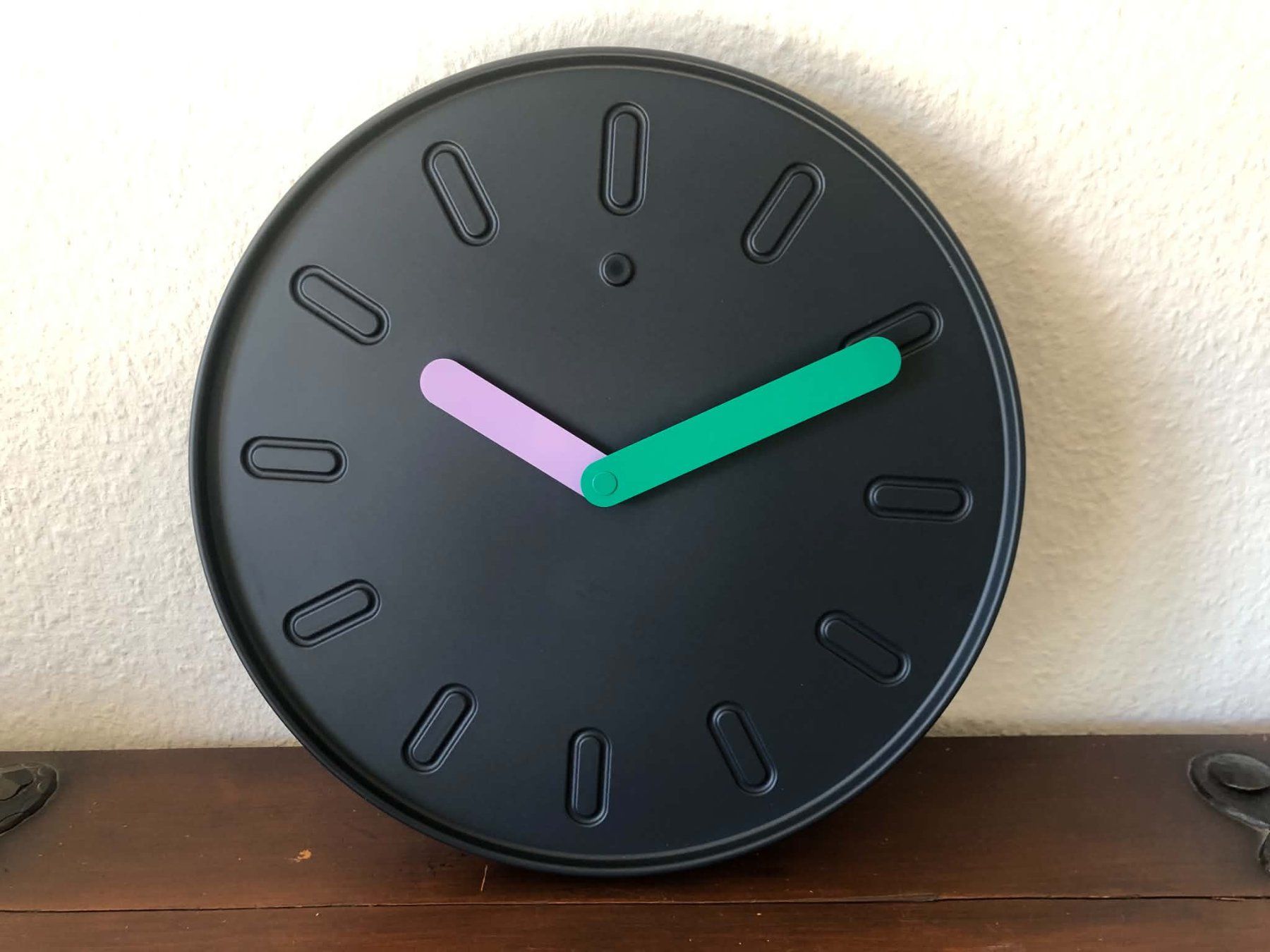 Ikea Orologi da terra & Orologi da parete: Horloge IKEA SLIPSTEN – Usato da Nyon venduto da BrocBox