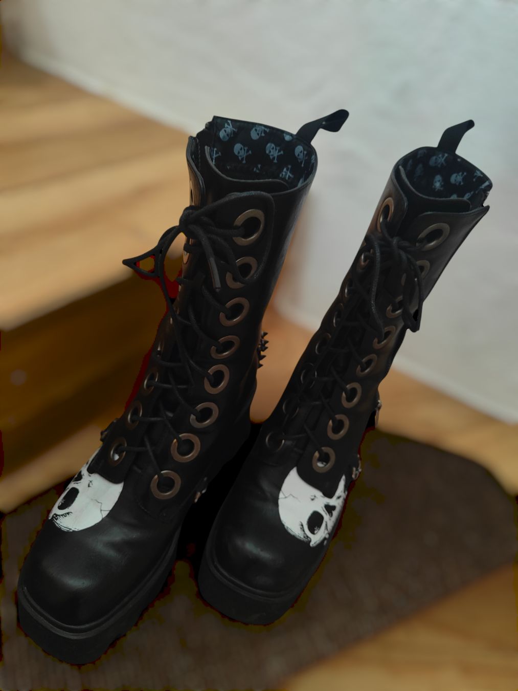 Scarpe da donna: Lamoda Damen Schuhe gr 8 – Nuovo (secondo la descrizione) da Dietfurt venduto da Destroyed 3