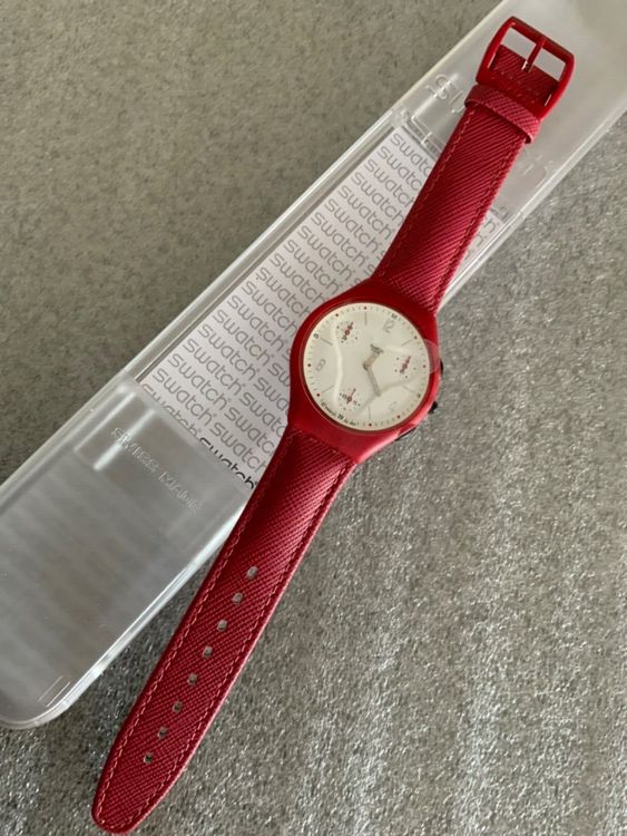 SWATCH Skin Chrono RED ILLUSION ungetragen VINTAGE Kaufen auf Ricardo
