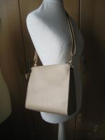 beige Handtasche         ideale Grösse   NEU