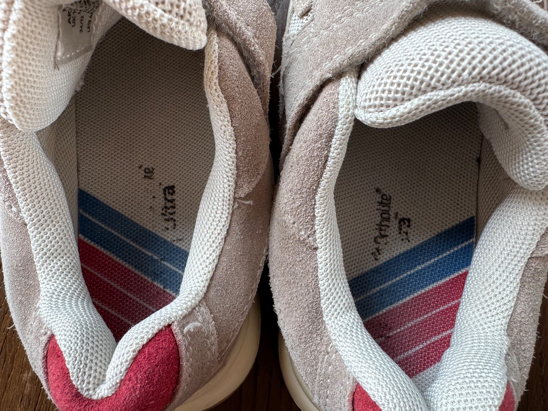 Next Scarpe per ragazzi: Next Sneaker mit Klettverschluss Gr. 29 – Usato da Esslingen venduto da DrBootje 3