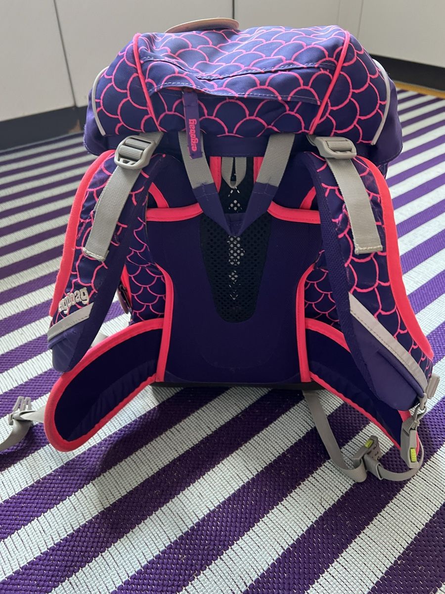 Allestimento di negozi e stand fieristici: Ergobag Theke mit Zubehör sehr gut – Usato da Bottighofen venduto da fritz-81 5