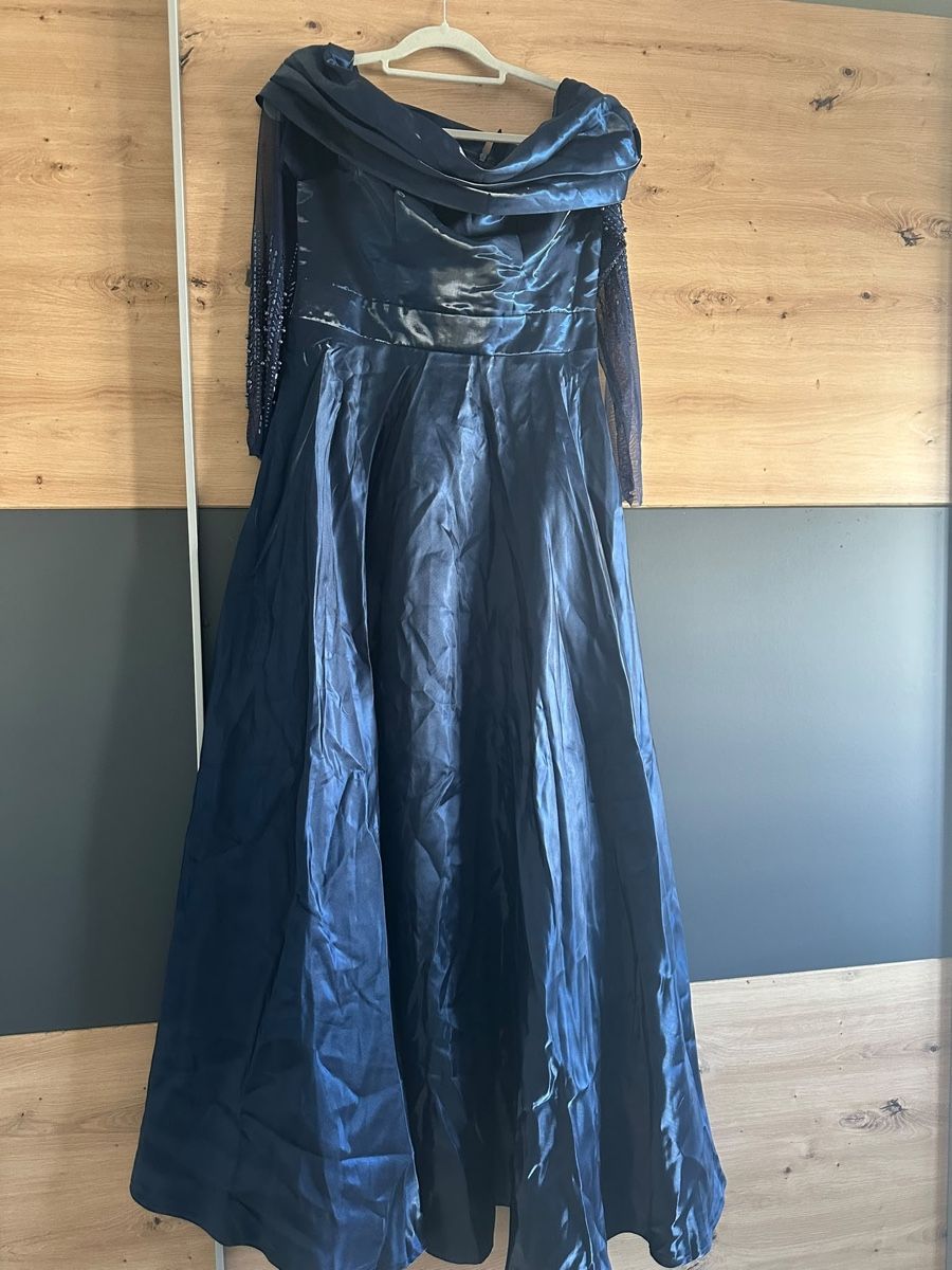 Vestiti: Abendkleid  – Nuovo e nell'imballaggio originale da Andelfingen venduto da mir_k5sx