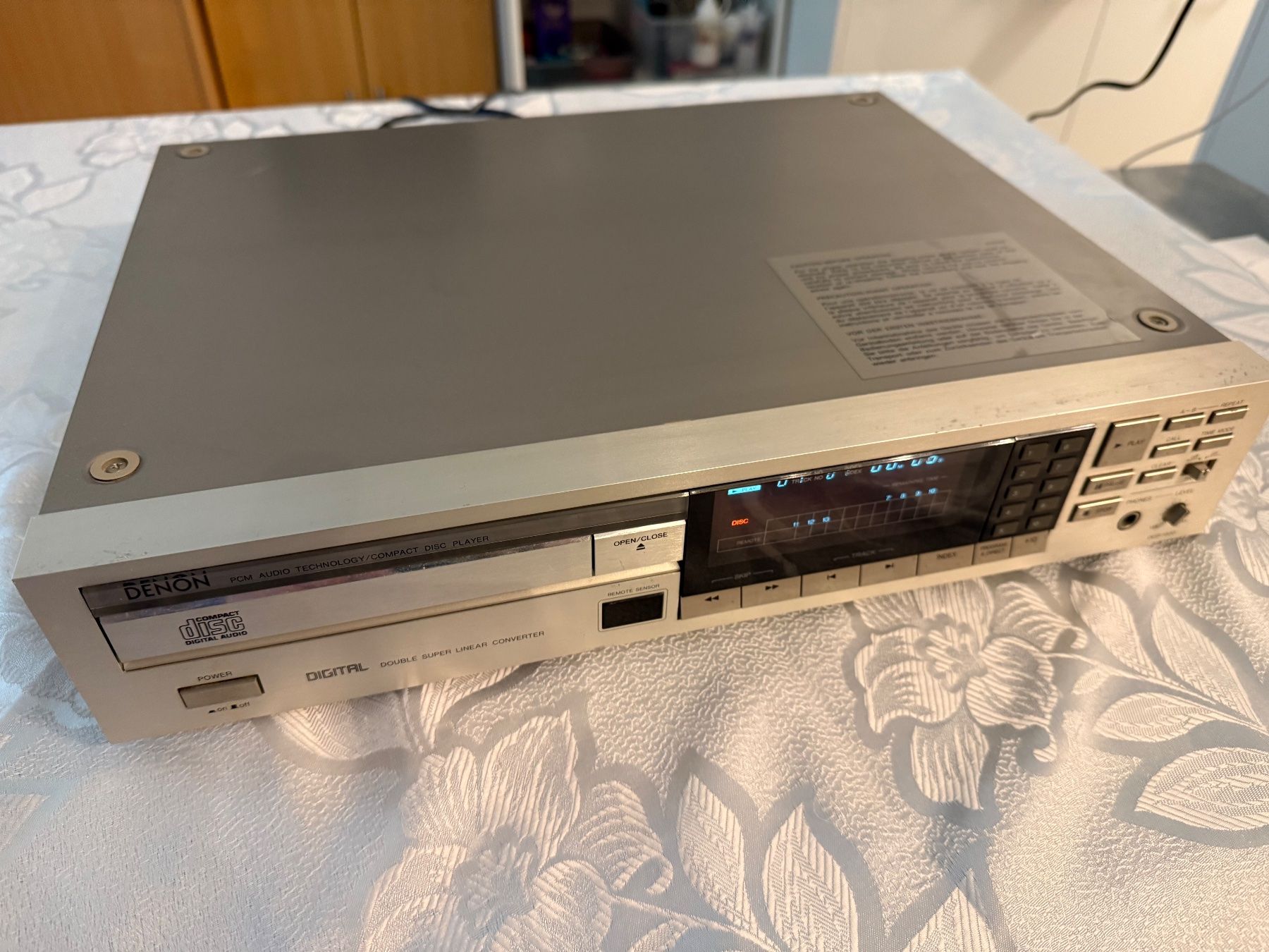 Denon Lettore multimediale & Streamer: DENON DCD-1500 STEREO CD PLAYER – Usato da Zürich venduto da fehlton 7