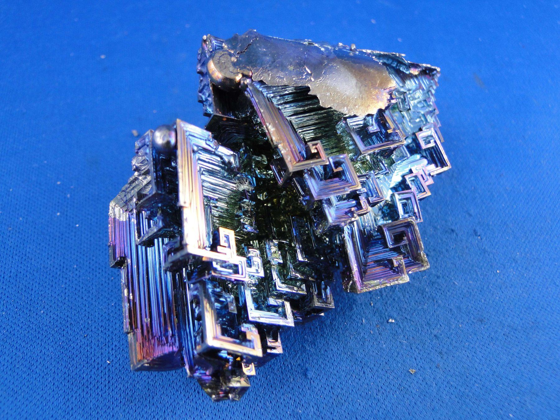 Minerali & Pietre curative: Bismuth – Usato da Schinznach Bad venduto da Demerald 8