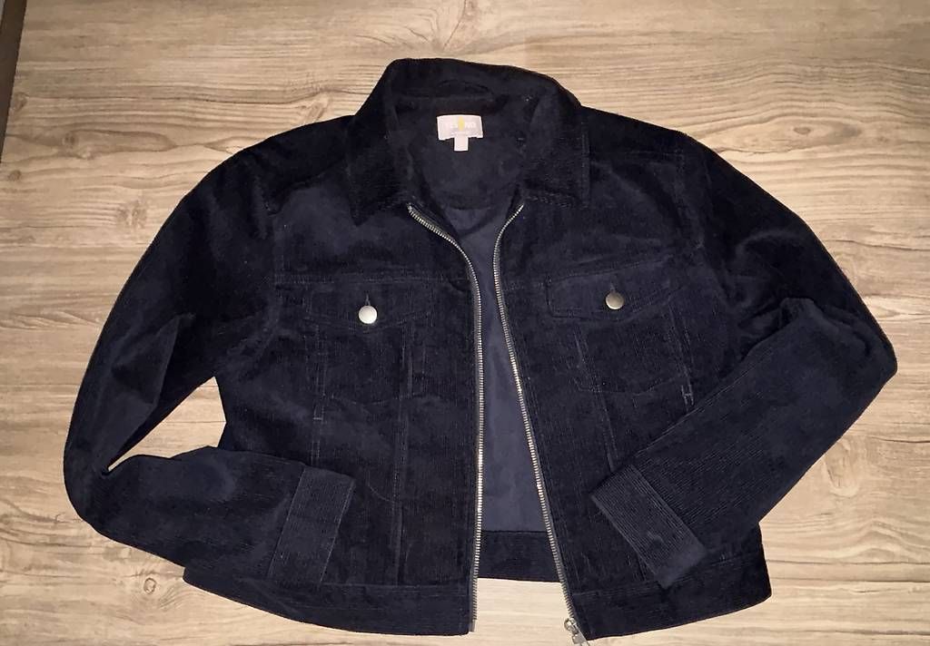 Giacche: Veste S – Nuovo e nell'imballaggio originale da La Vue-des-Alpes venduto da jul_58ys