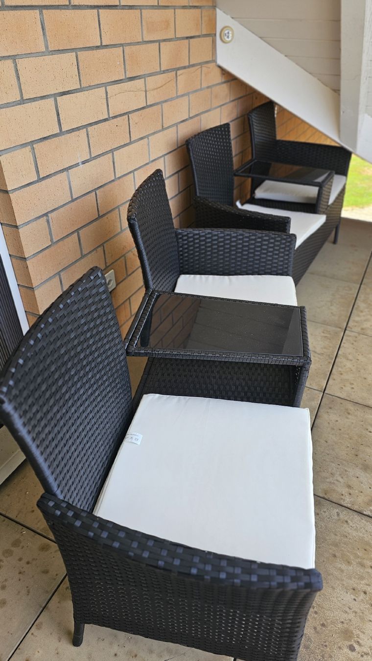 Poltrone: Loungemoebel Set Rattan-Optik Schwarz – Usato da Hermetschwil-Staff venduto da Dkuppi 2