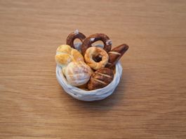 Brotkorb, Alles Handmade, Korb und Brot