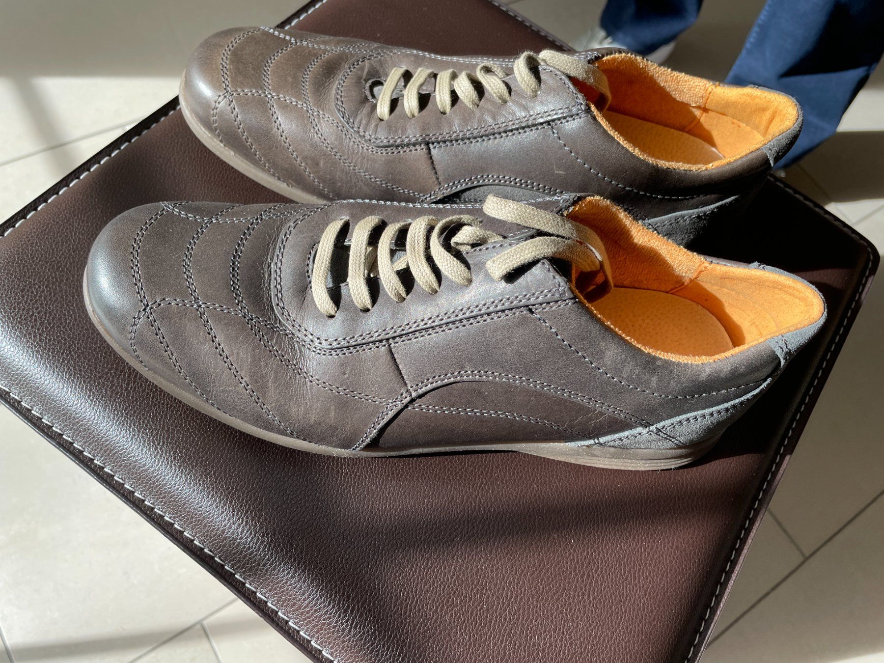 Camel Scarpe da uomo: NEUE Camel-Leder-Halbschuhe, Gr. 7 – Nuovo (secondo la descrizione) da Uerikon venduto da jfr1 4