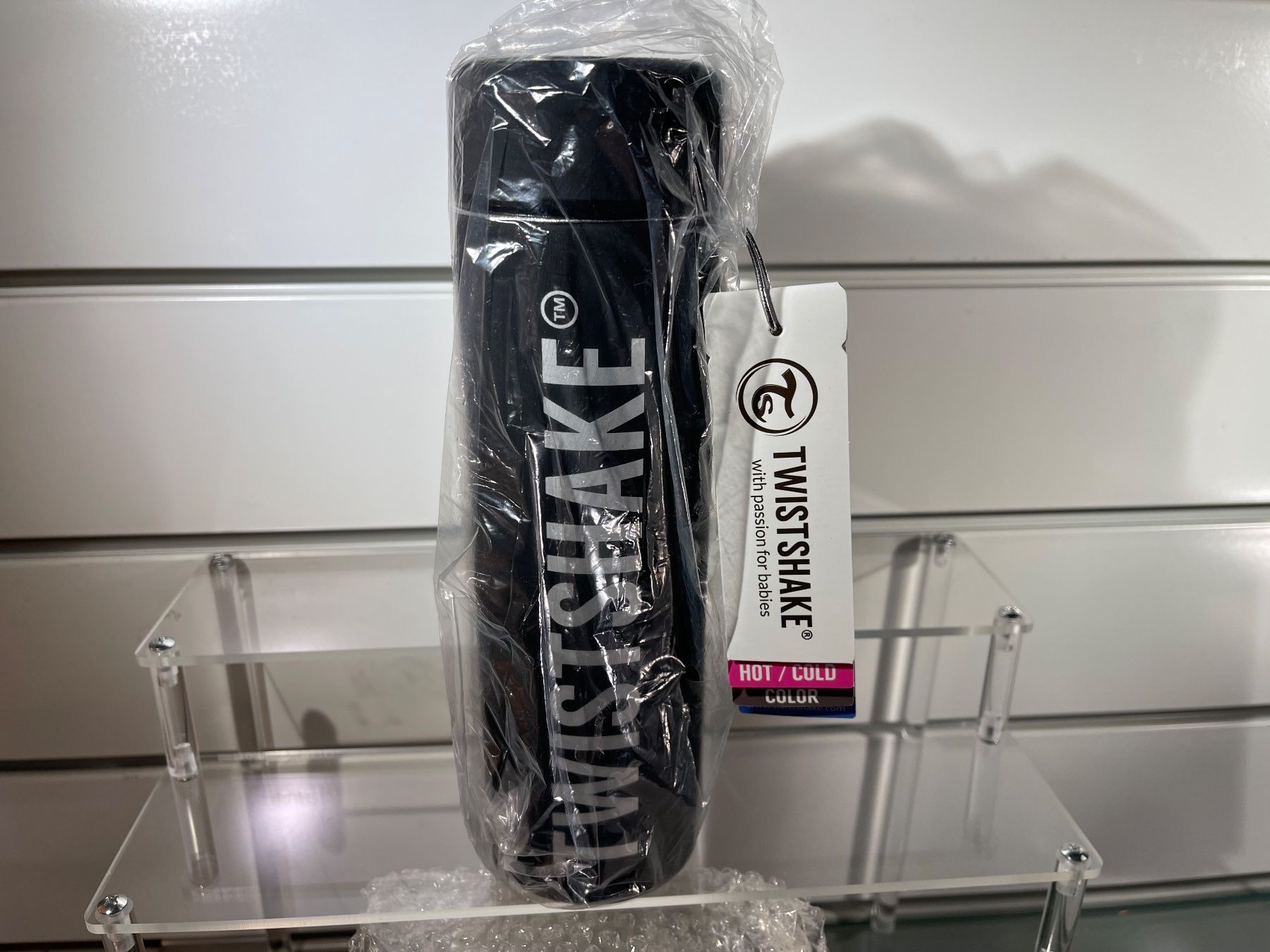 Baby-Mahlzeiten: Twistshake isolierte Flasche weiss oder schwarz 420ml NEU – Neu und originalverpackt aus Siebnen von speedy63 1