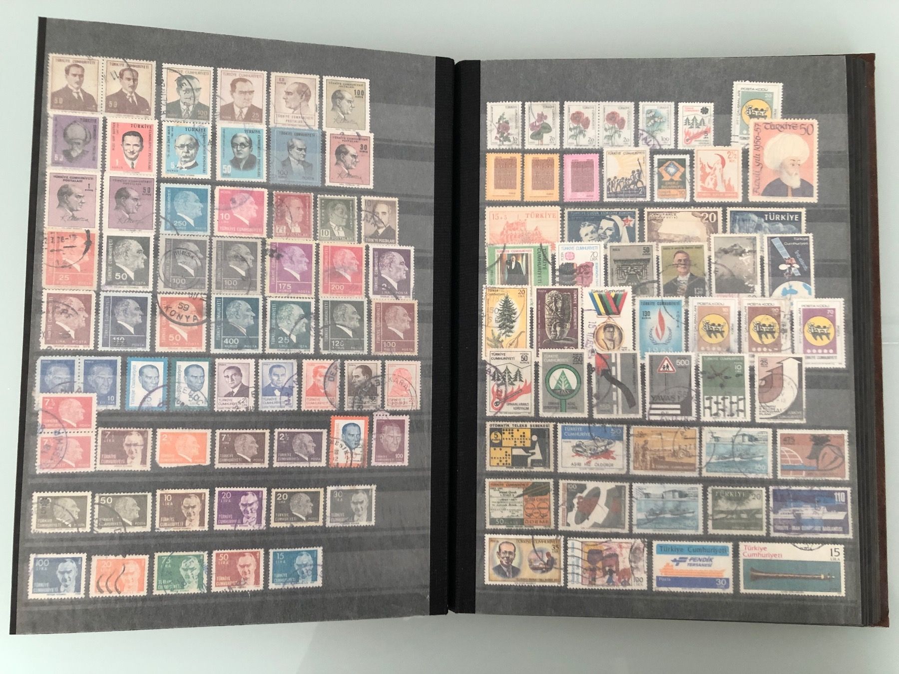Albums: Briefmarken – D'occasion à Winterthur par Alp9 4